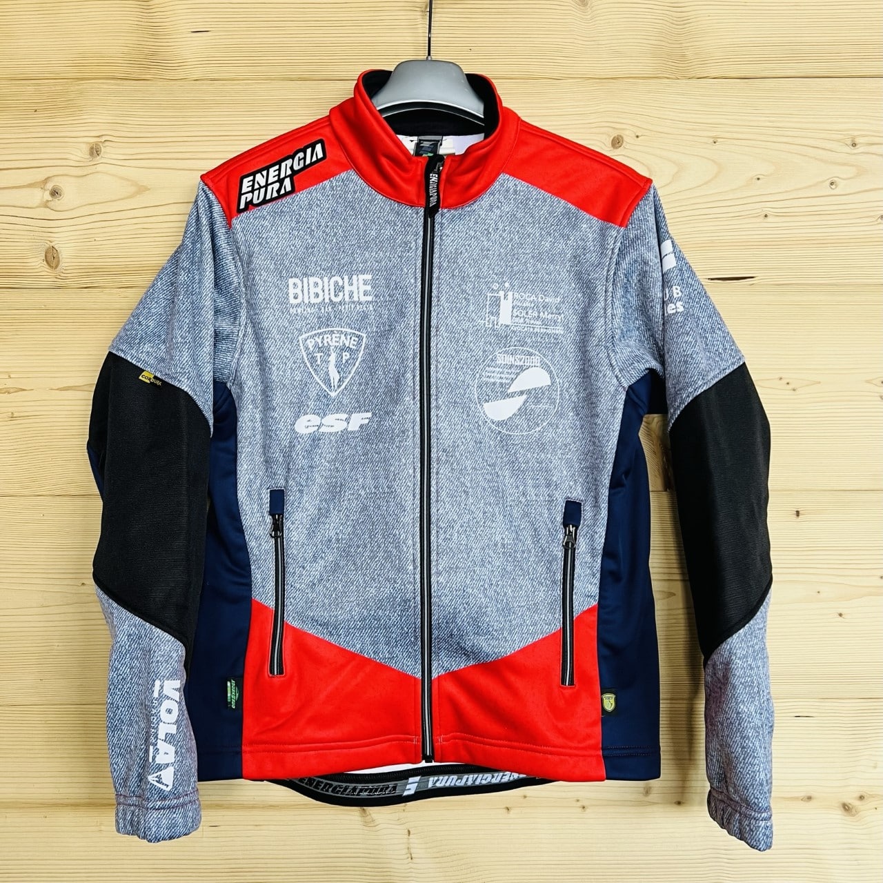 SOFTSHELL ski club